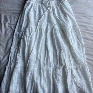 Francesca's Collections White Midi Skirt